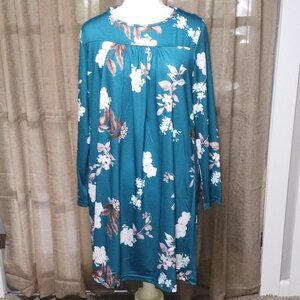 Women's Comfortable Floral Hospital Gown by Deyeek Size Medium. NWT.